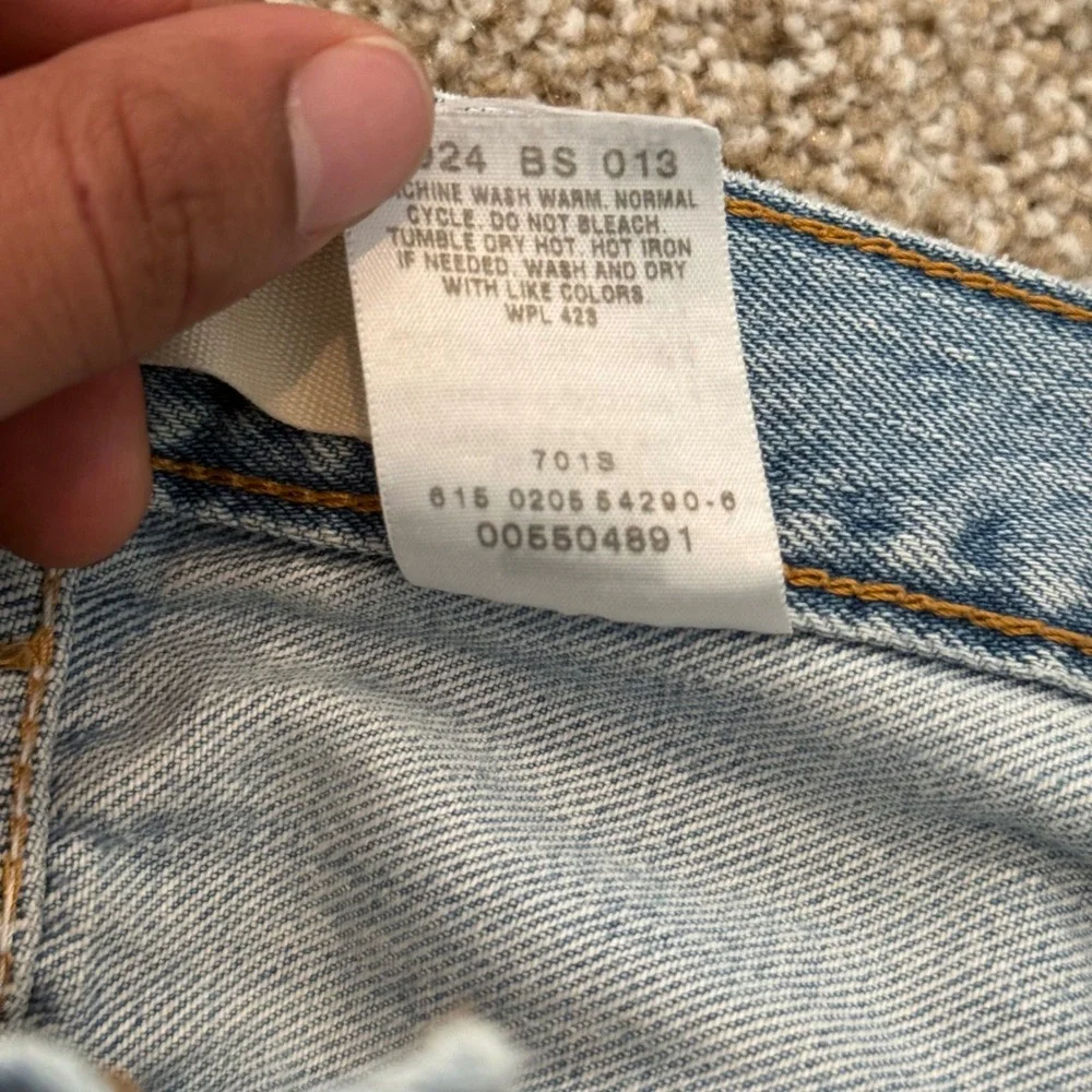 Levi's 550 Relaxed Fit Jeans Mens 34x31 Light Wash Vintage Y2K Distressed Denim